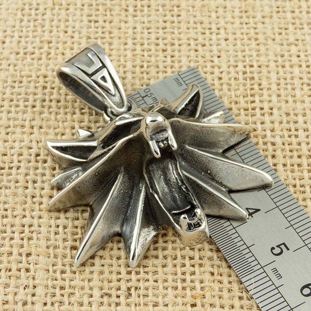 Collana con ciondolo testa di  - Wildman Hunting & Outdoor Reviews recensione e prezzo